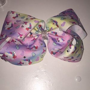JoJo Siwa unicorn hair bow